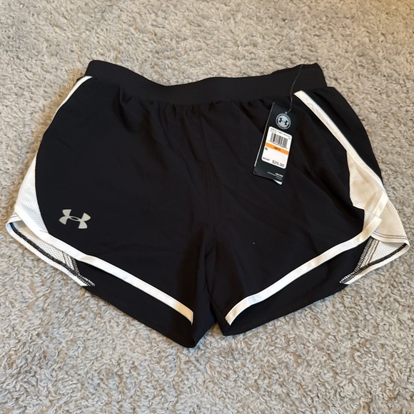 Under Armour Pants - Under Armour Black and White Athletic Shorts